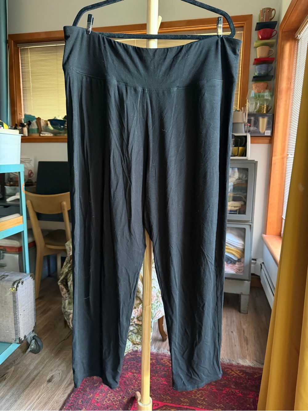 Habitat black ponte slacks with pockets, EUC size xxl